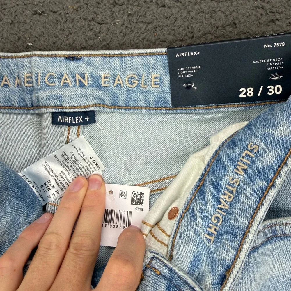 American Eagle Airflex+ Slim Straight Light‎ Wash Jeans 28x30 No. 7578 NWT